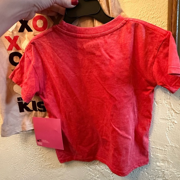 Valentine’s Day Hershey’s Kisses Kids XO Red and Tan Sz 3T Shirts set of 2 - Picture 5 of 10